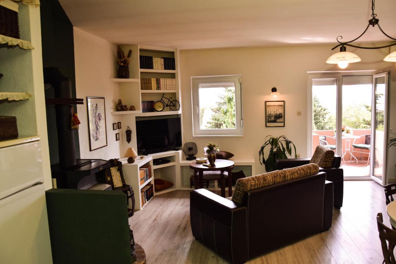 Apartman Iva Krasica  ภายนอก รูปภาพ