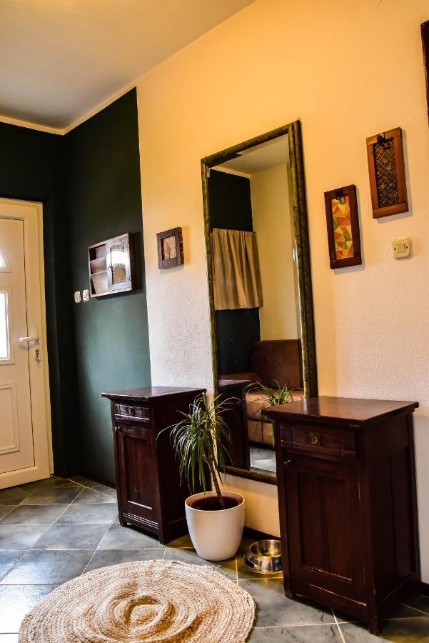Apartman Iva Krasica  ภายนอก รูปภาพ